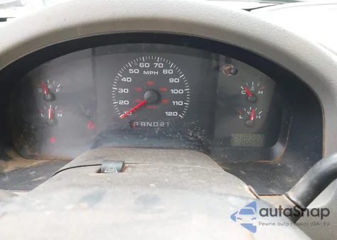 2005 Ford F-150 Stx/Xl/Xlt from USA, damaged, VIN 1FTRF12295NB44330